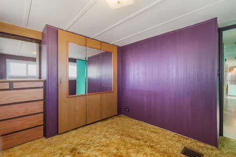 8 Gardner Avenue Salem NH 03079