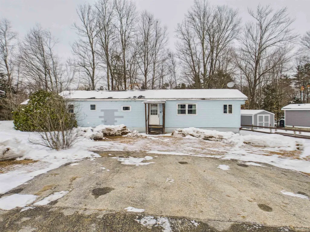 97 Lat Lane Swanzey NH 03446