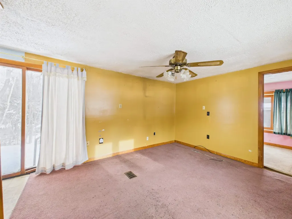 97 Lat Lane Swanzey NH 03446