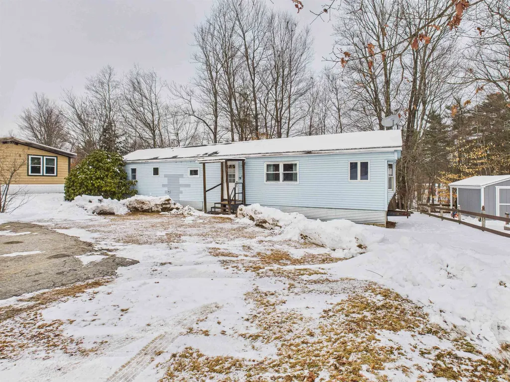 97 Lat Lane Swanzey NH 03446