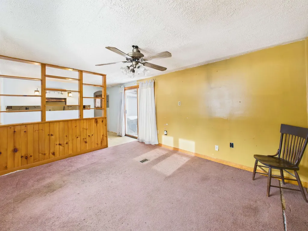 97 Lat Lane Swanzey NH 03446