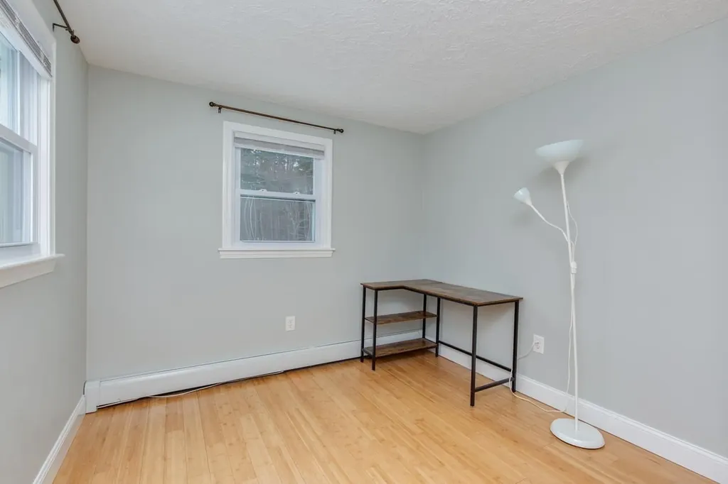 9 Pleasant View Drive Hooksett NH 03106