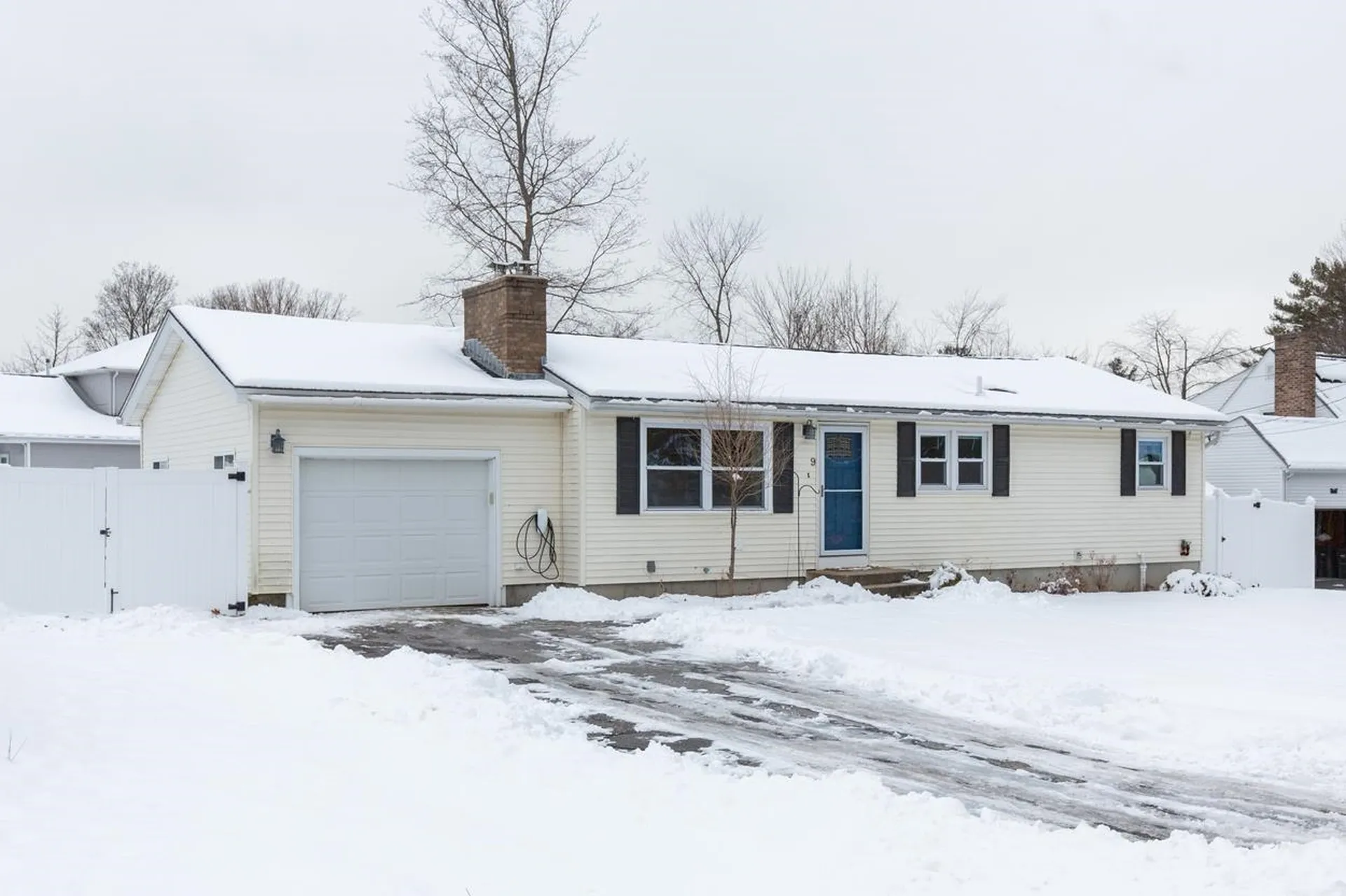 9 Pleasant View Drive Hooksett NH 03106