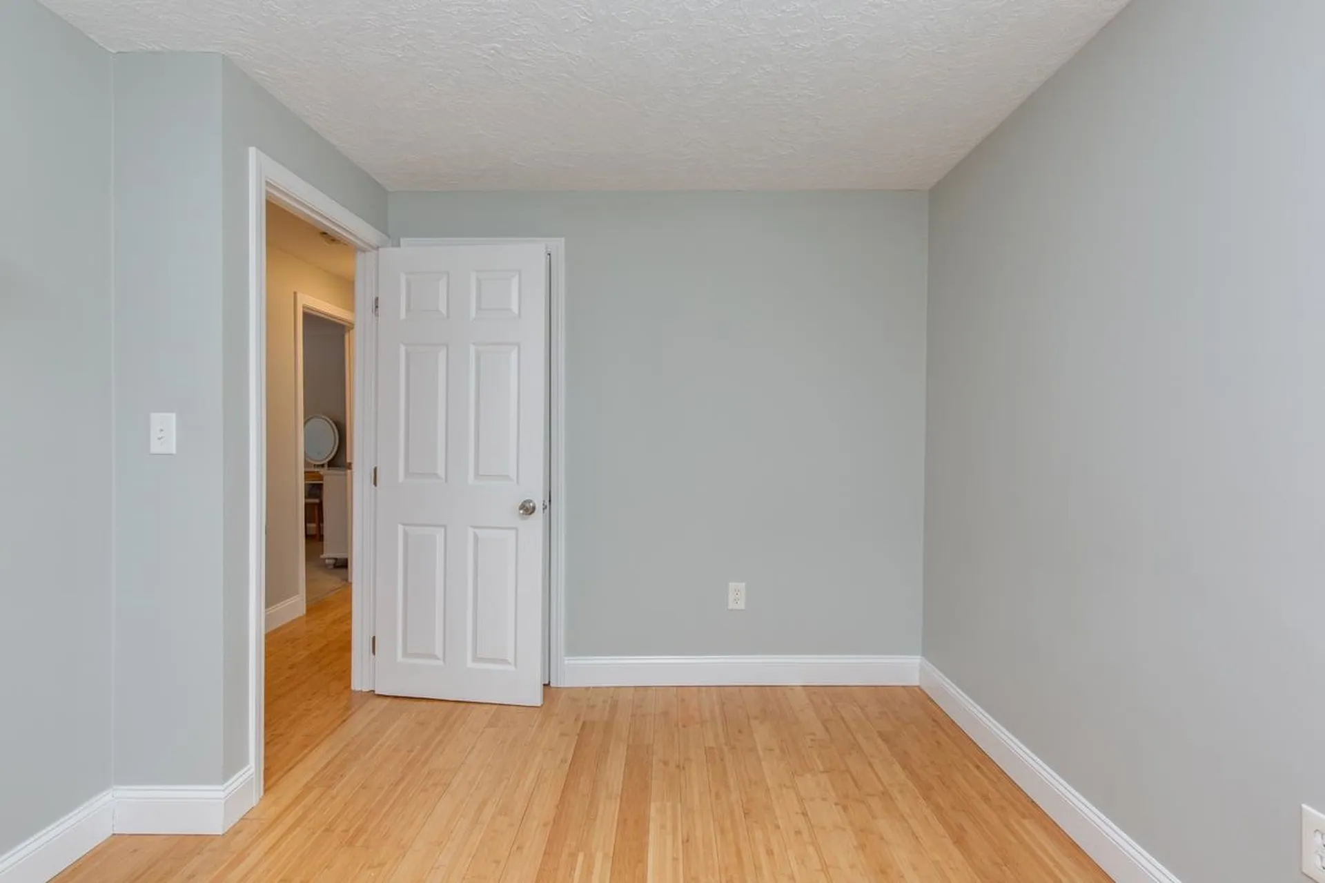 9 Pleasant View Drive Hooksett NH 03106