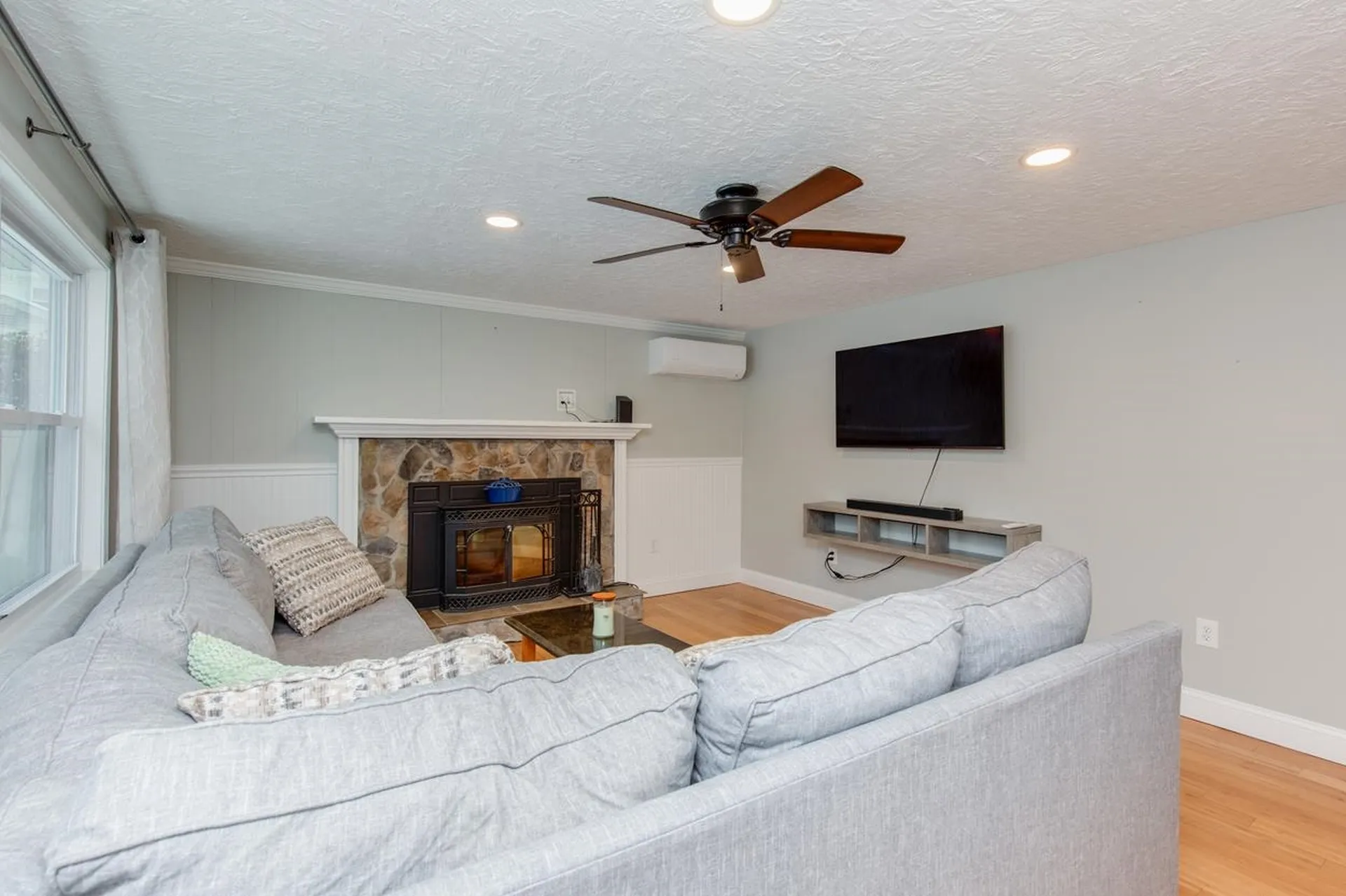 9 Pleasant View Drive Hooksett NH 03106