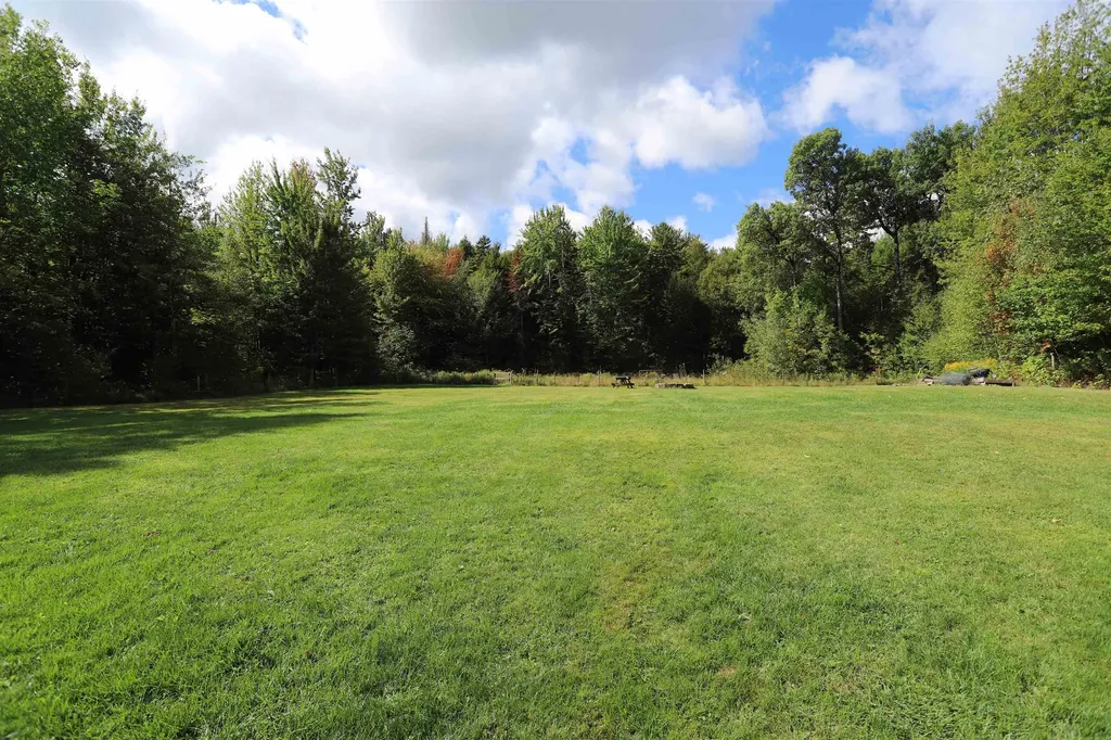 228 Gage Road Newport Town VT 05857