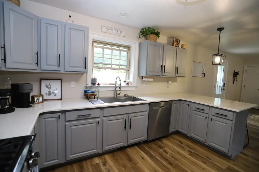 228 Gage Road Newport Town VT 05857