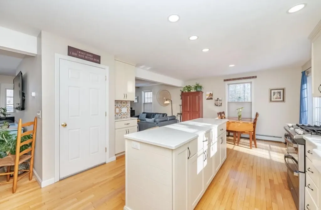 148 Sullivan Street Berwick ME 03901