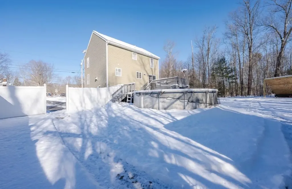 148 Sullivan Street Berwick ME 03901