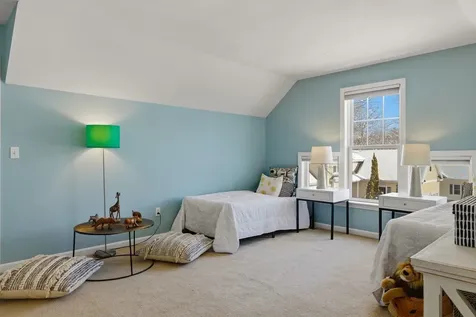 21 Parkman Brook Lane Stratham NH 03885