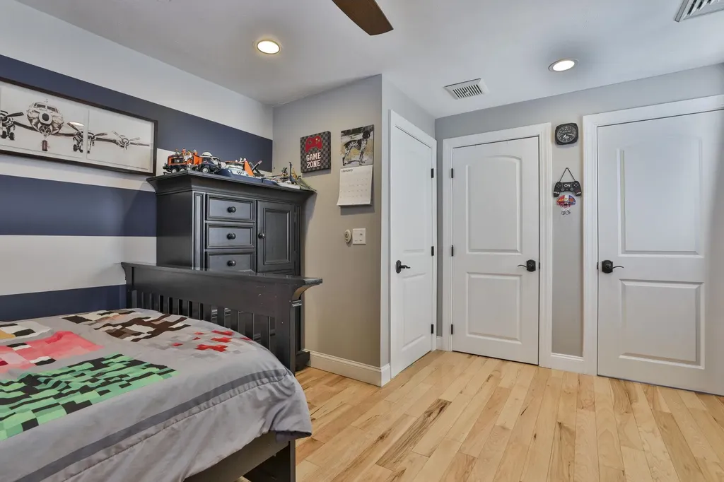 26 Sunapee Street Nashua NH 03063