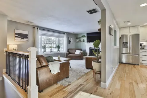 26 Sunapee Street Nashua NH 03063