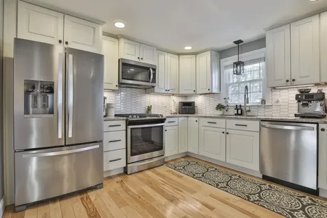 26 Sunapee Street Nashua NH 03063