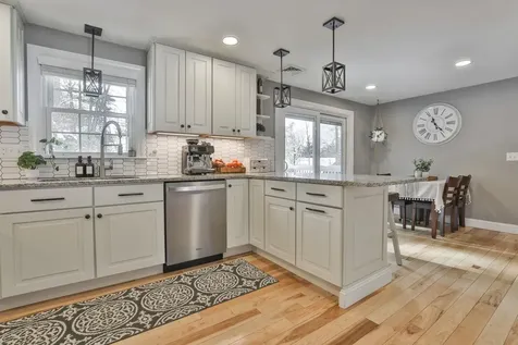 26 Sunapee Street Nashua NH 03063