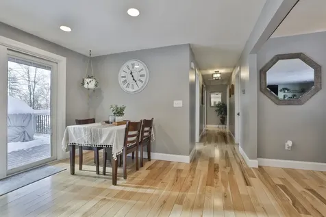 26 Sunapee Street Nashua NH 03063