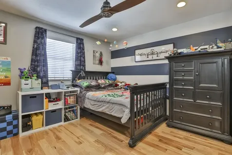 26 Sunapee Street Nashua NH 03063