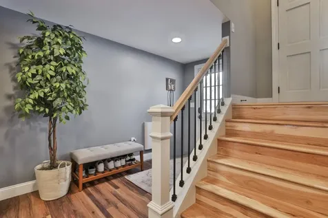 26 Sunapee Street Nashua NH 03063