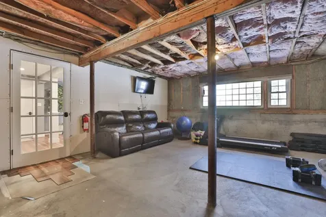 26 Sunapee Street Nashua NH 03063