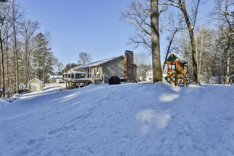 26 Sunapee Street Nashua NH 03063