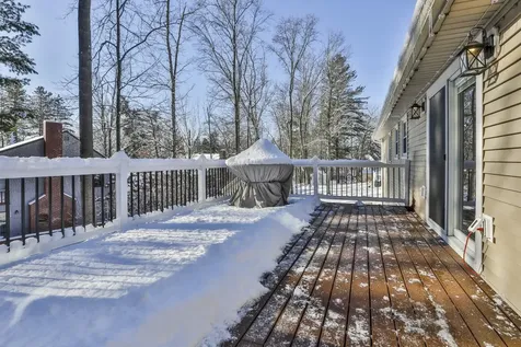 26 Sunapee Street Nashua NH 03063