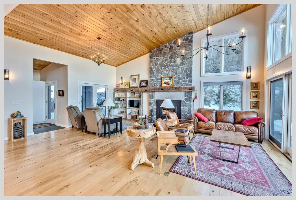 21 Quarry Road Campton NH 03223