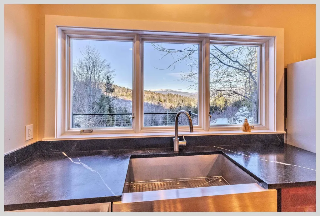 21 Quarry Road Campton NH 03223