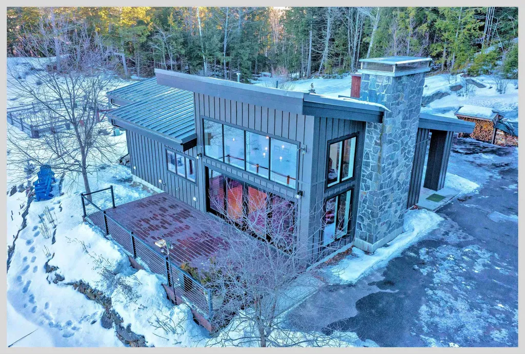 21 Quarry Road Campton NH 03223