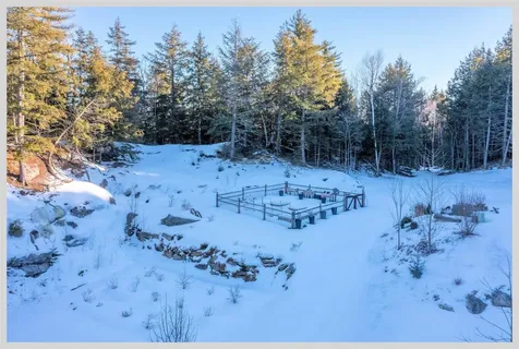 21 Quarry Road Campton NH 03223