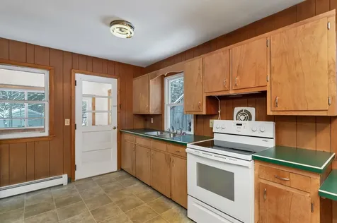 25 Cofran Avenue Northfield NH 03276