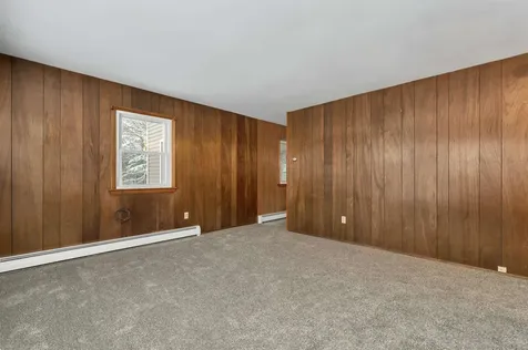 25 Cofran Avenue Northfield NH 03276