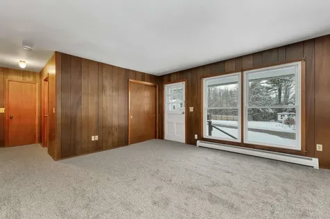 25 Cofran Avenue Northfield NH 03276