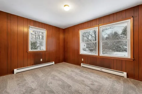 25 Cofran Avenue Northfield NH 03276