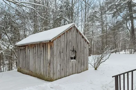 25 Cofran Avenue Northfield NH 03276