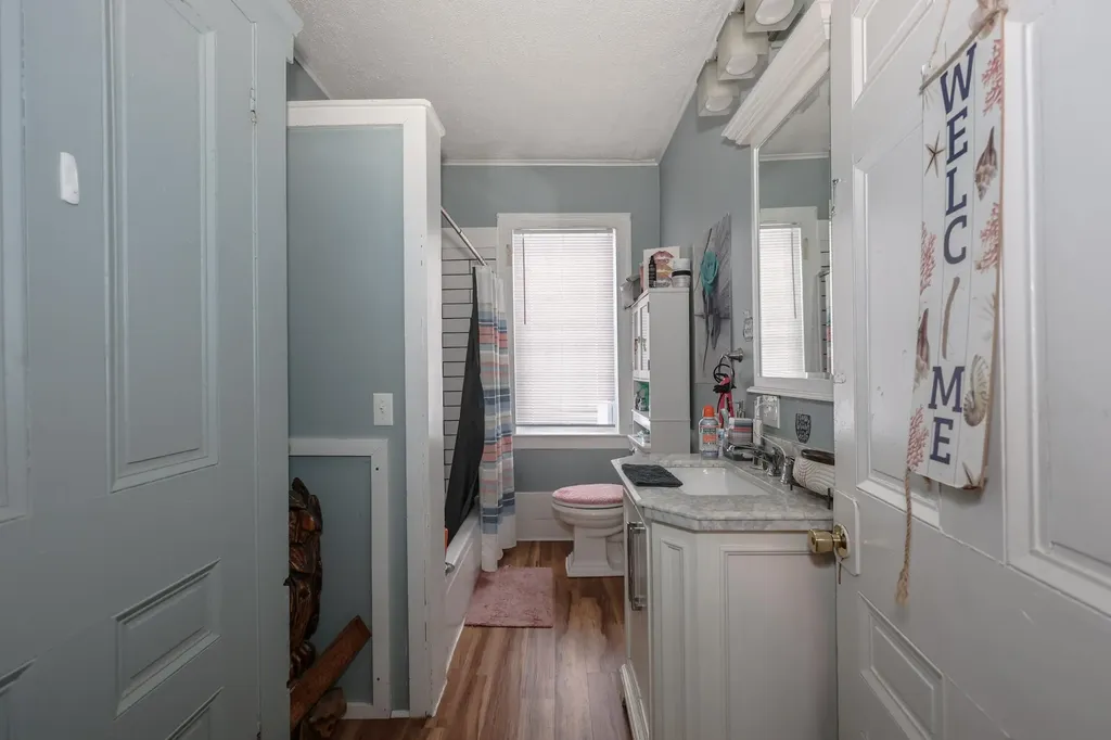 33 Lisbon Road Bath NH 03740