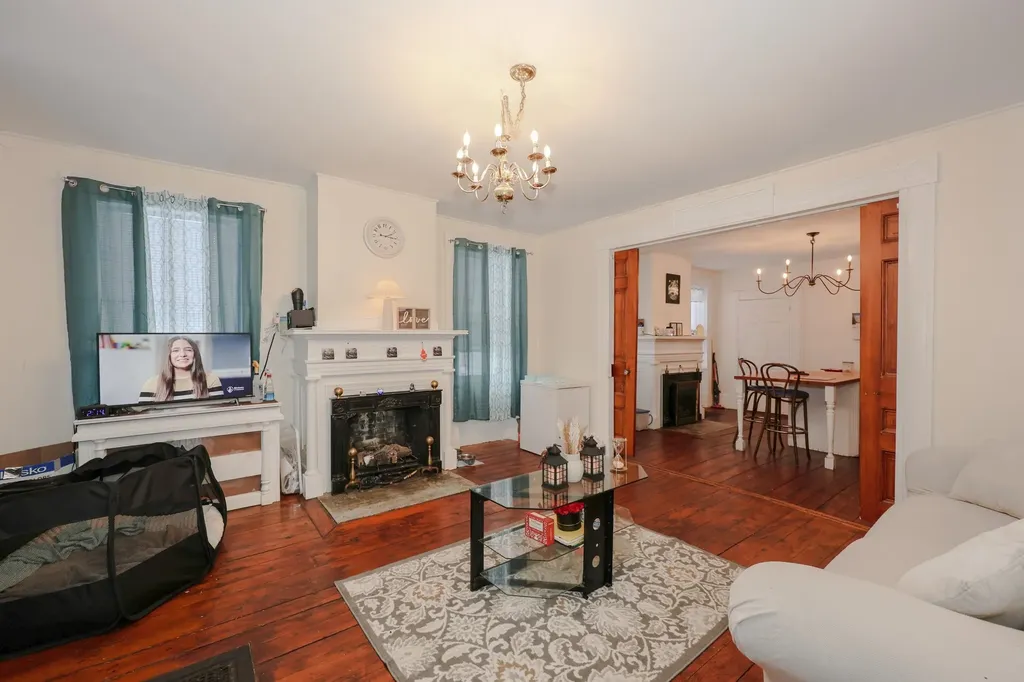 33 Lisbon Road Bath NH 03740