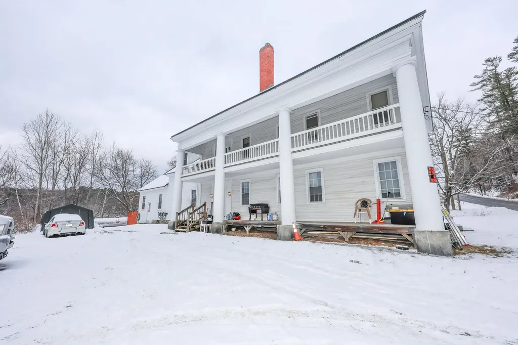 33 Lisbon Road Bath NH 03740