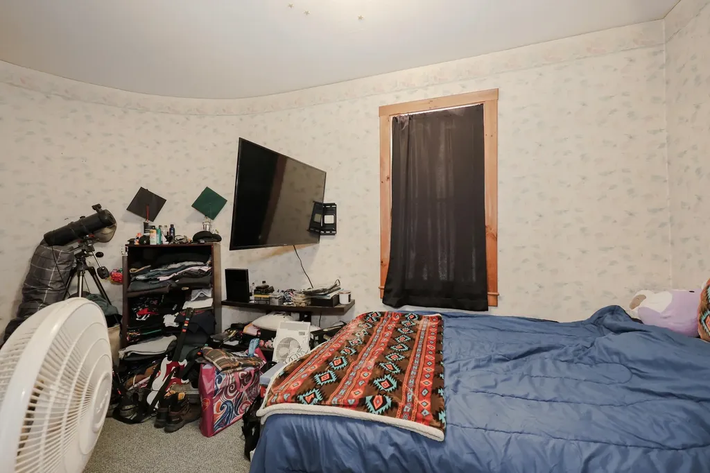 33 Lisbon Road Bath NH 03740