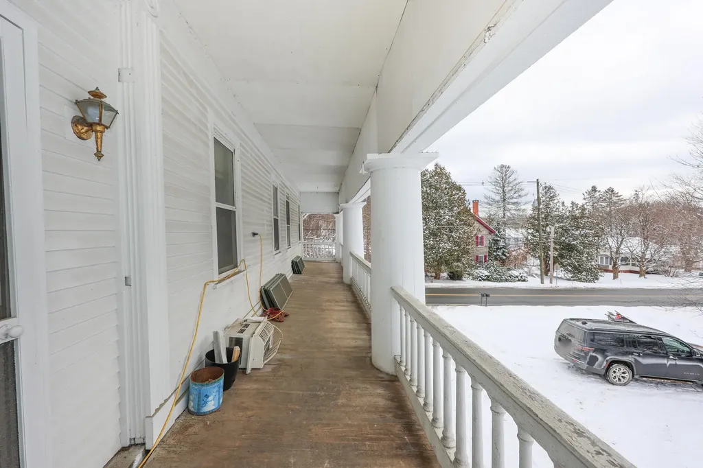 33 Lisbon Road Bath NH 03740