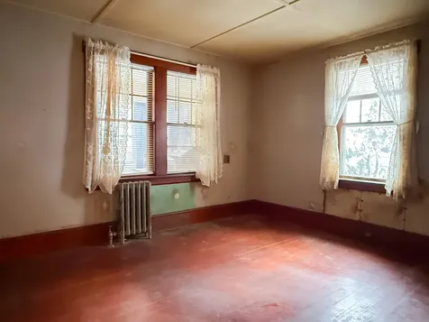 6 Scotland Road Kingston NH 03848