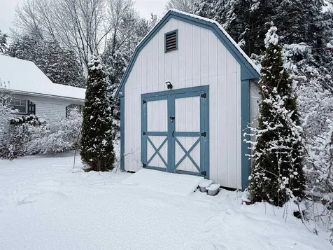 6 Scotland Road Kingston NH 03848