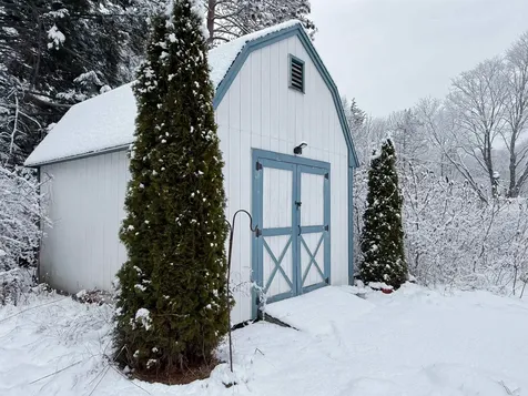 6 Scotland Road Kingston NH 03848