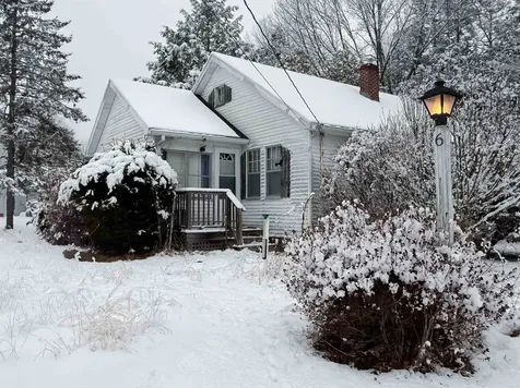 6 Scotland Road Kingston NH 03848