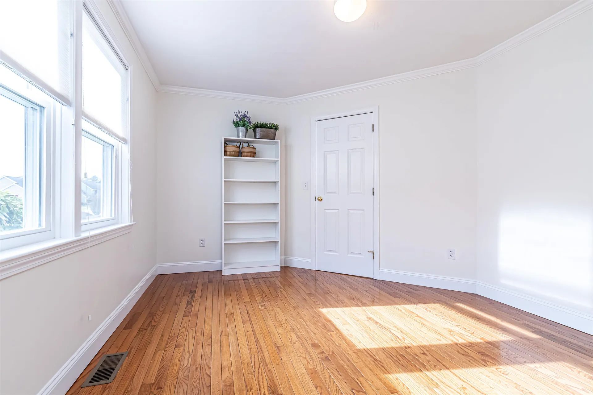 11 Lojko Drive Nashua NH 03062