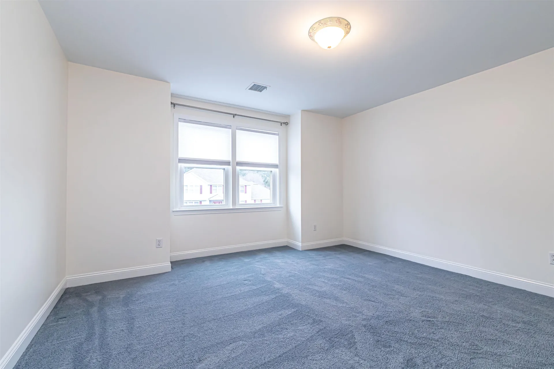 11 Lojko Drive Nashua NH 03062