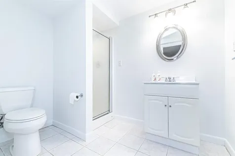 11 Lojko Drive Nashua NH 03062