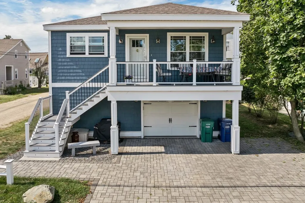 190 Island Path Hampton NH 03842