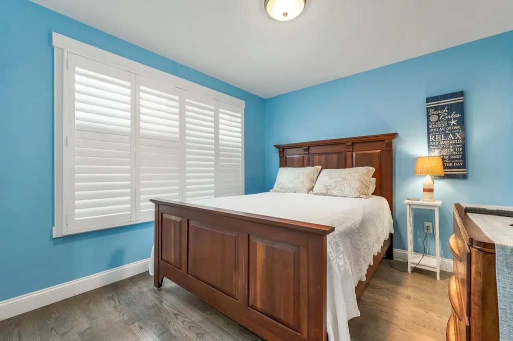 190 Island Path Hampton NH 03842