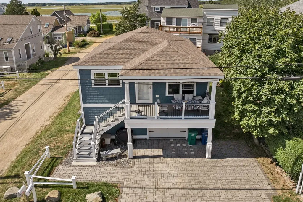 190 Island Path Hampton NH 03842