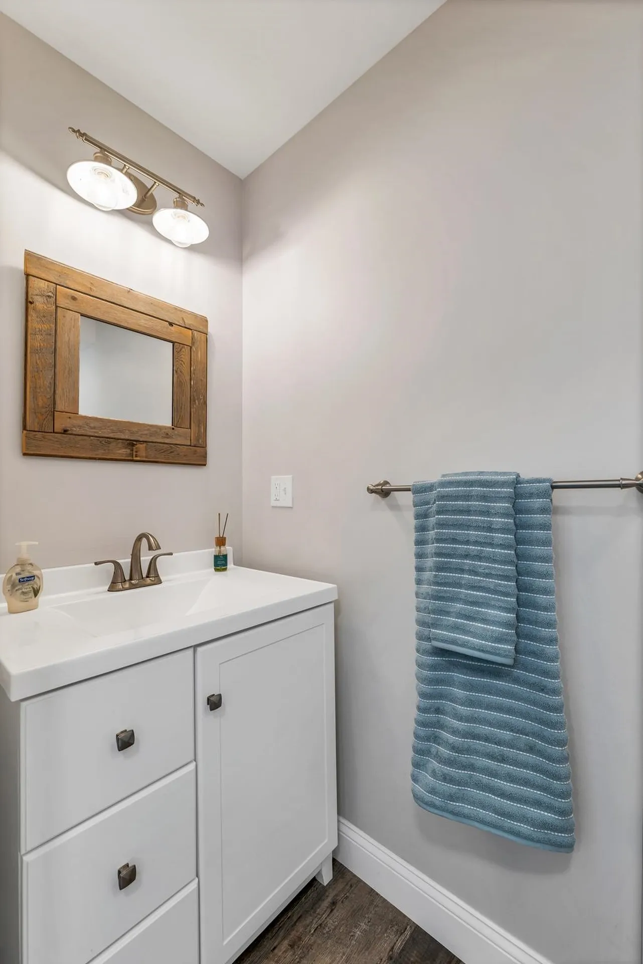 190 Island Path Hampton NH 03842