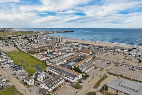 190 Island Path Hampton NH 03842